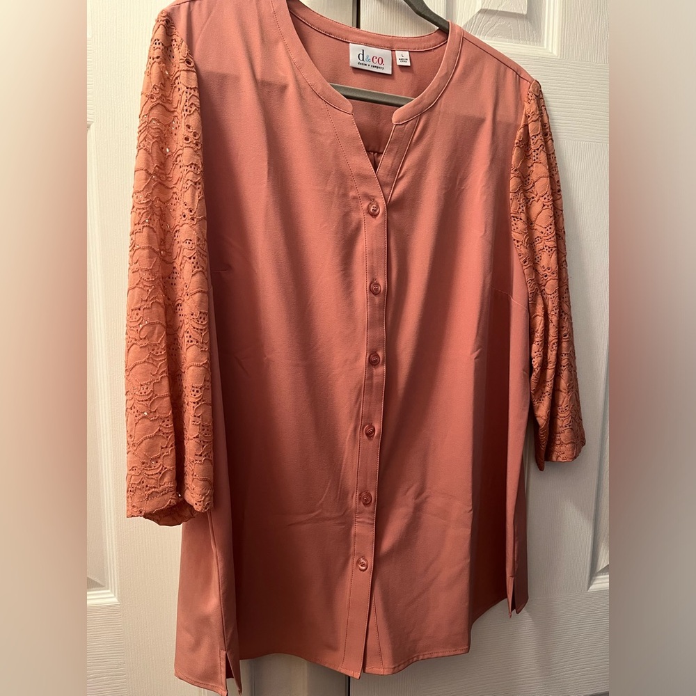 Denim & Company top